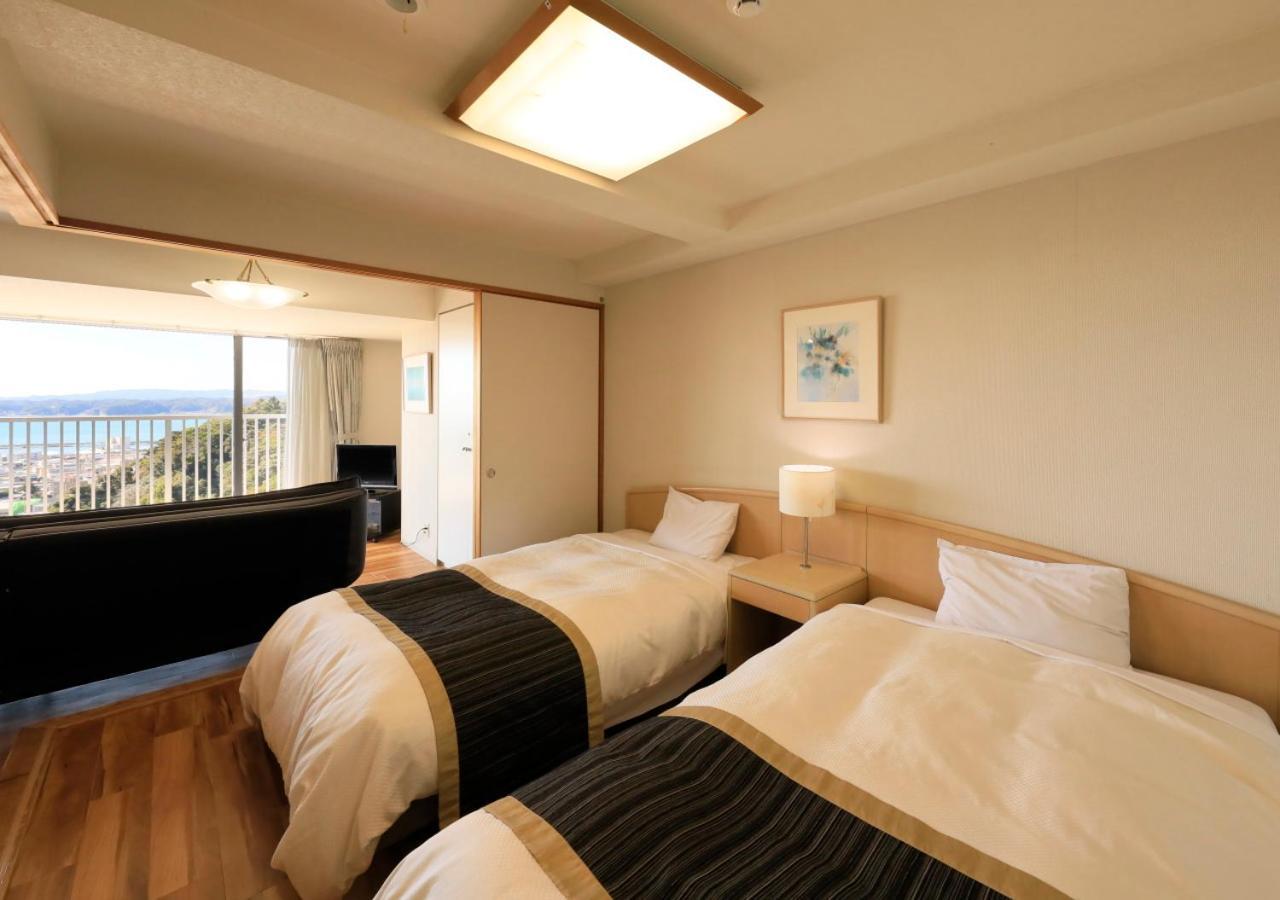 Katsuura Hilltop Hotel & Residence Exteriér fotografie