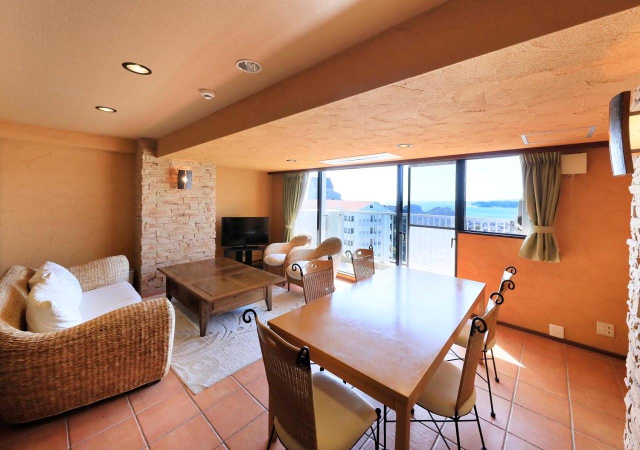 Katsuura Hilltop Hotel & Residence Exteriér fotografie